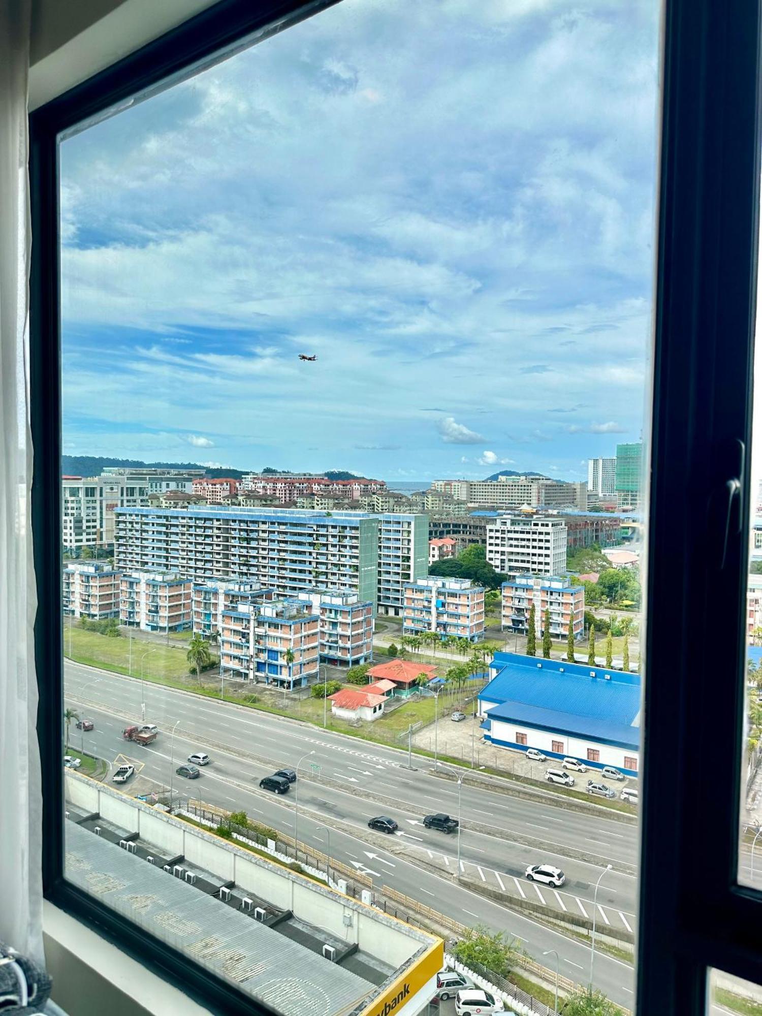 Cozy Living Sky Apartment Кота Кинабалу Екстериор снимка